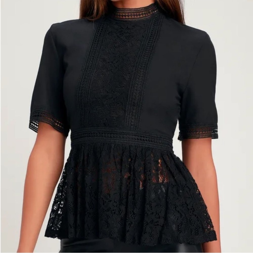 Zara Woman Classy Black Lace Peplum Short Sleeve Lace Ruffle Blouse Women Sz XS